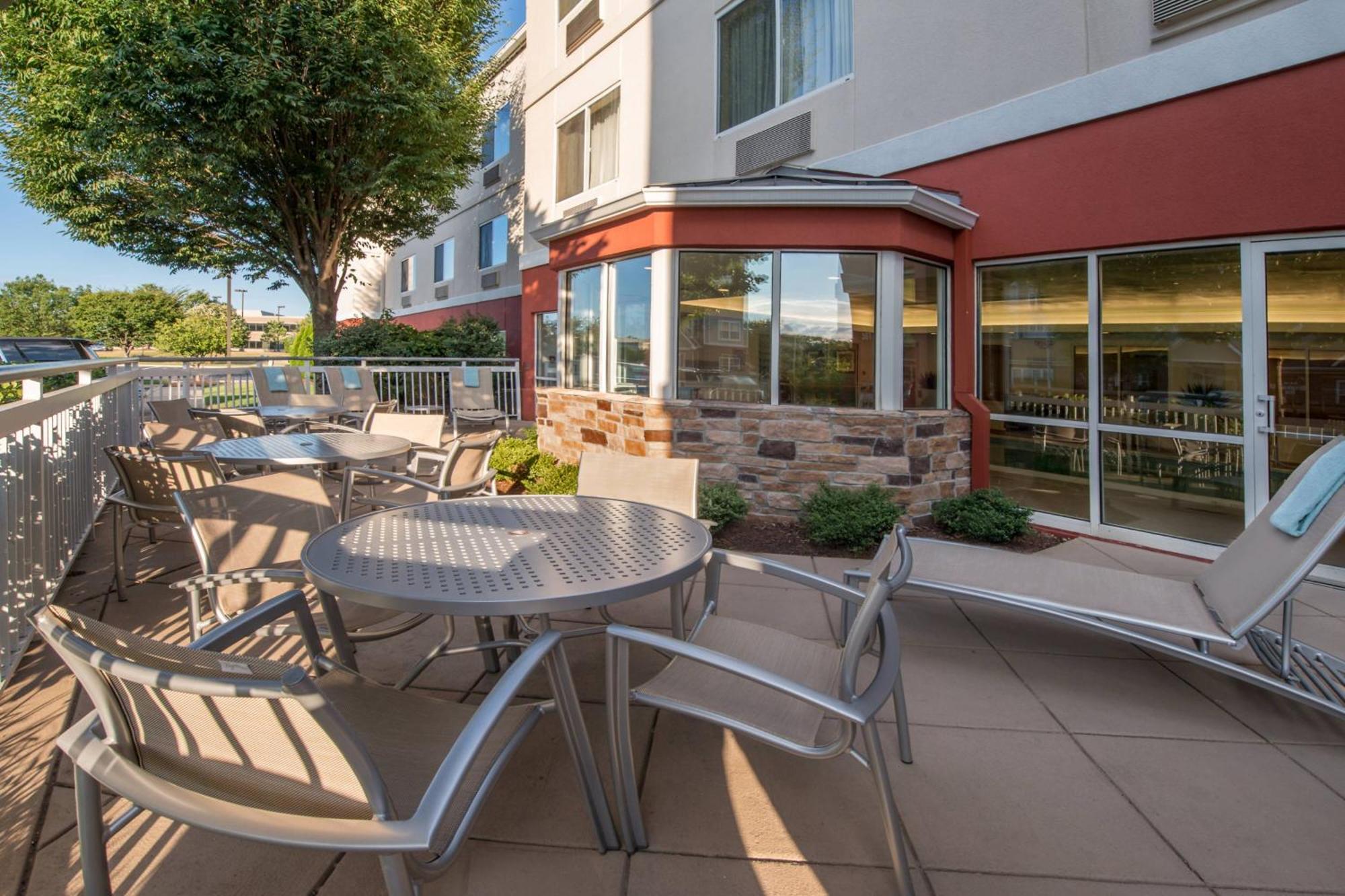 Fairfield Inn & Suites By Marriott Frederick Exterior foto